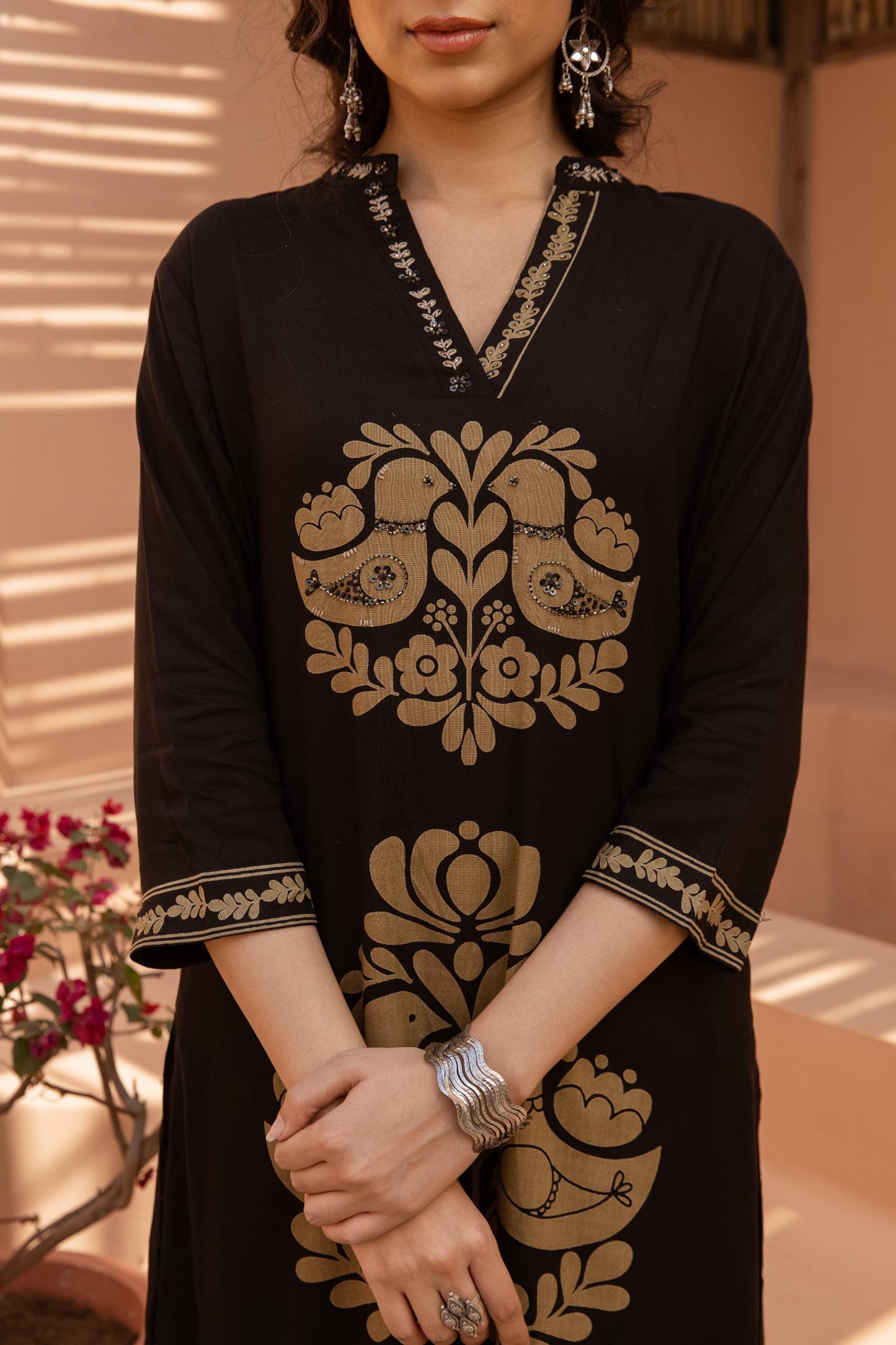 Black & Gold Floral kurta Set