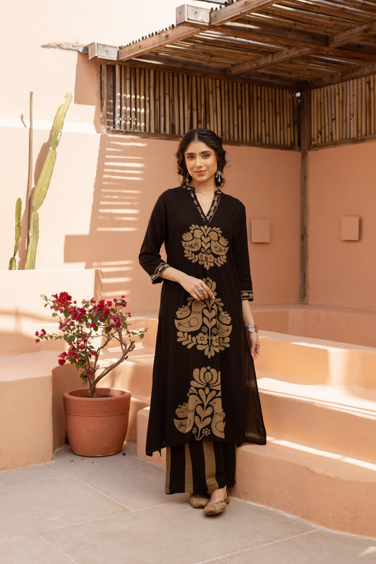 Black & Gold Floral kurta Set