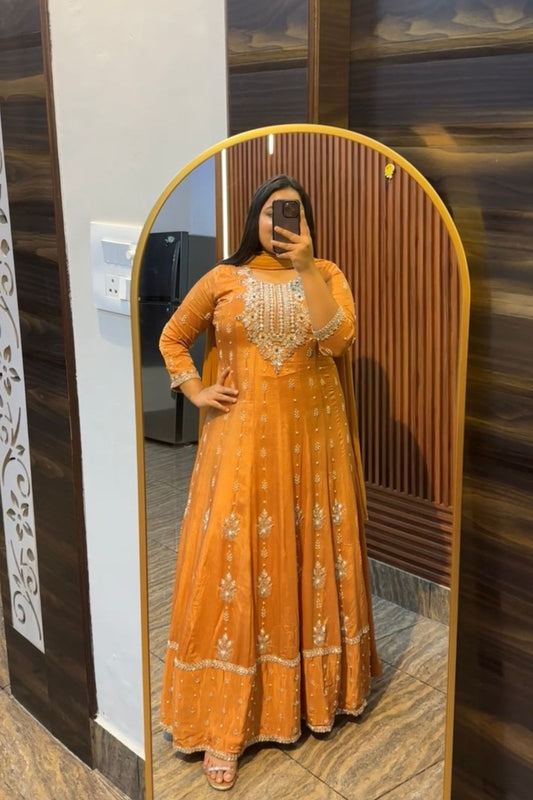 Banno Anarkali Suit